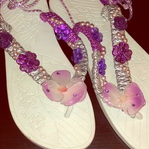 Women’s bluestar sandals. NEW size 39